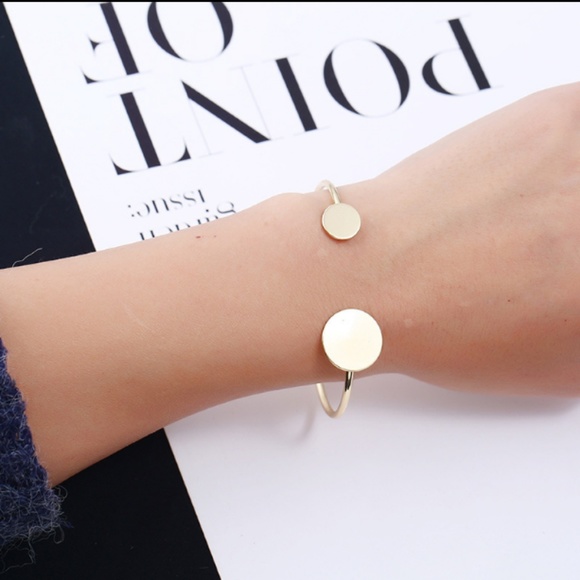 Minimalist Circles Open Cuff Bracelet - Picture 3 of 6